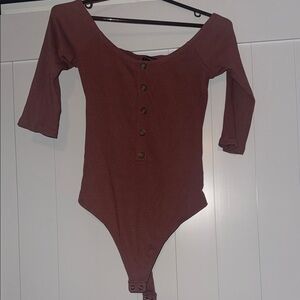Express Women's Bodysuit in mauve